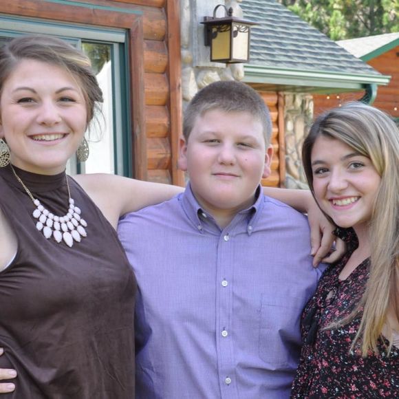 Meet your Posher, Kim - Picture 1 of 1